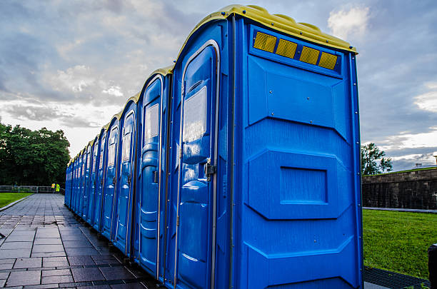 Best Portable bathroom rental  in Pine Lawn, MO